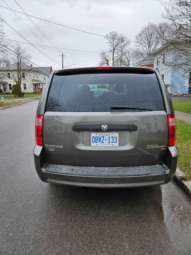 2010 dodge grand caravan SE in Cars & Trucks in Napanee