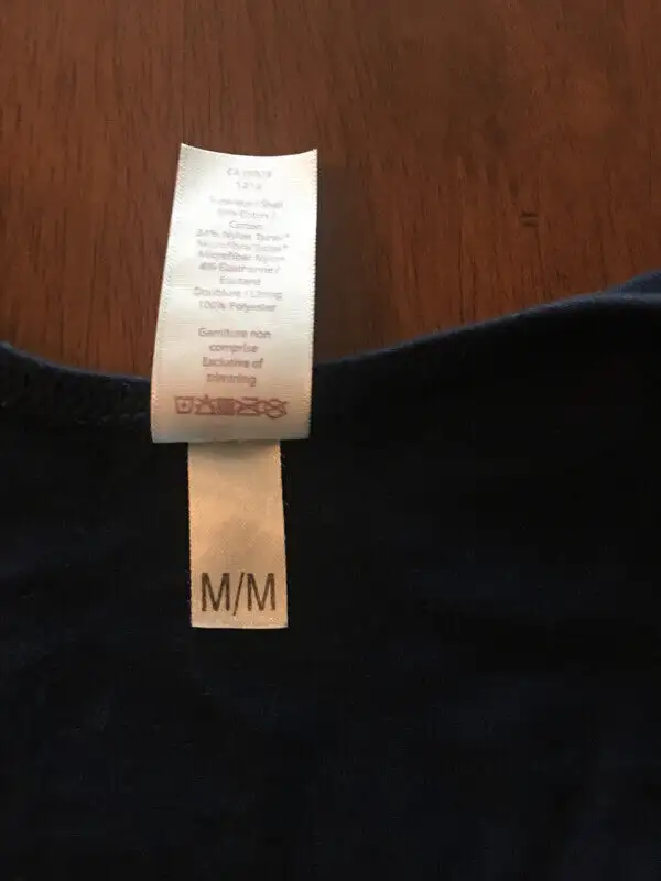 Mondor Bodysuit Size Medium in Kids & Youth in Calgary - Image 4