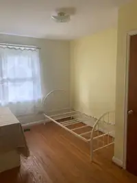 Room for rent near Yonge and Finch 