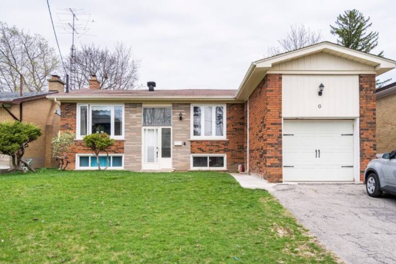 Spacious & Bright Furnished Basement Room Near Finch Station Long