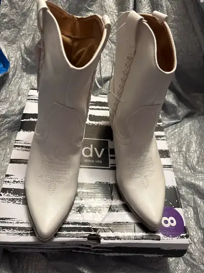 Dolce Vita Boots 8, View more