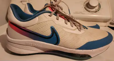 Men's golf shoes, View more