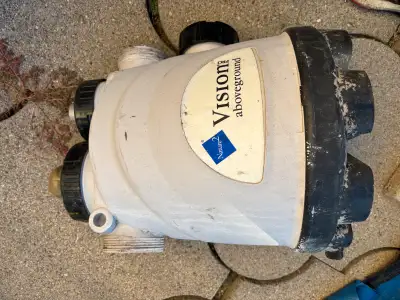 Above ground pool - chlorine tab purifier & skimmer, View more