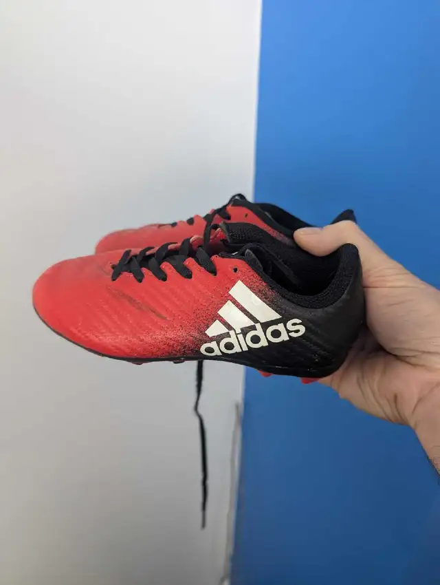 Kids Adidas X Soccer Cleats - Size 12K child in Soccer in Oshawa / Durham Region - Image 2