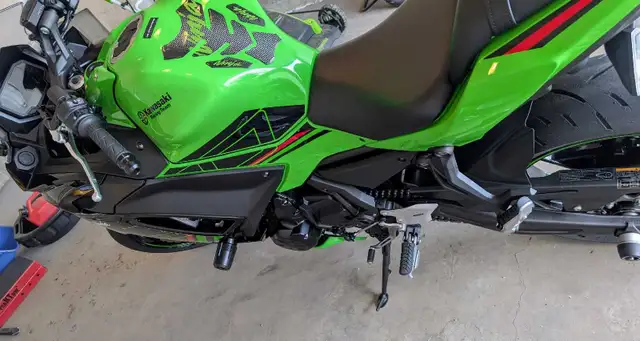 2023 Kawasaki Ninja 650 KRT Edition w/ABS in Sport Bikes in Edmonton - Image 5
