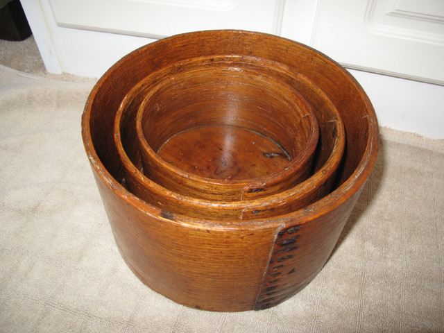 ANTIQUE WOODEN BENTWOOD GRAIN MEASURES - DRY MEASURES in Arts & Collectibles in Guelph - Image 2
