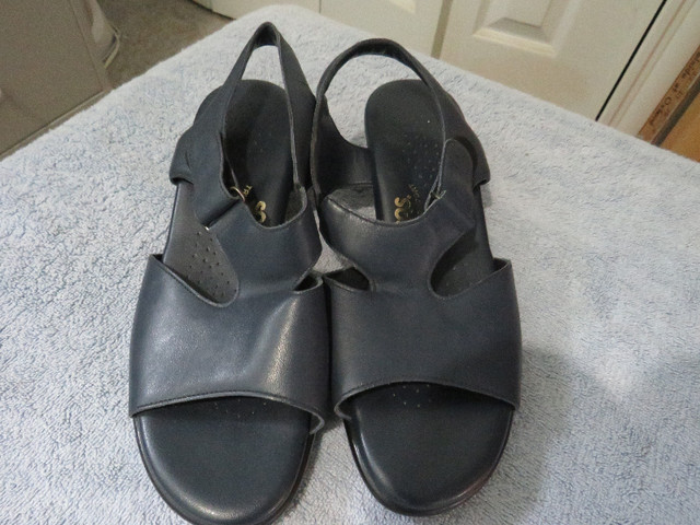 Leather SAS Brand Shoes for Sale in new condition in Women's - Shoes in Moncton - Image 4
