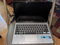 Samsung Lightweight Laptop  NT350U2B-A35L (12.5" Screen)