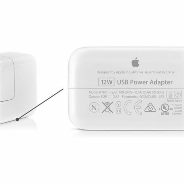 Apple USB Power Adapter Model A1401- Original Apple item in iPad & Tablet Accessories in Markham / York Region - Image 3