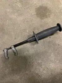 Milwaukee handle for drill
