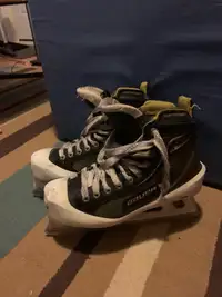 Goalie skates