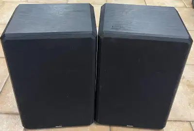 Boston Acoustics HD8 Bookshelf Speakers, View more