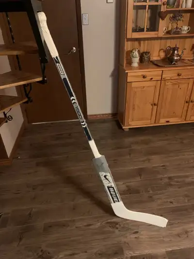 Bauer nike 1500 24.5” paddle goalie stick $20