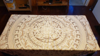 ROUND DOLILE TABLE CLOTH 