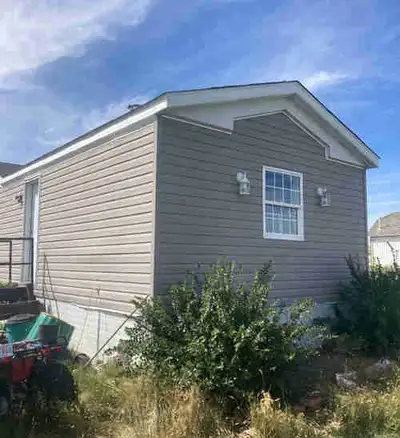 1992 Winalta Shelters 3 bedrooms,2 bathrooms 16’by 76’