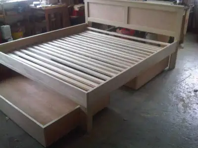 Solid wood bed. King. 3 large drawers + Mattress, View more