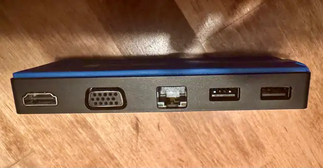 USB-C Travel Adapter / Docking Station 4K in Laptop Accessories in Hamilton - Image 8