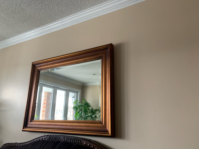 Large mirror in Home Décor & Accents in Oshawa / Durham Region