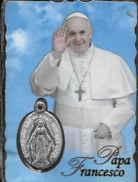Divers - Petite photo du Pape François plastifiée avec médaille
