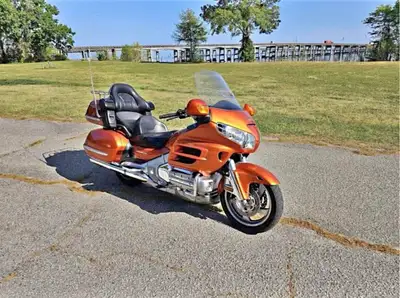 2002 Honda Goldwing GL1800 – 46K Miles – Clean Title Legendary 1800cc 6-cylinder touring motorcycle!...