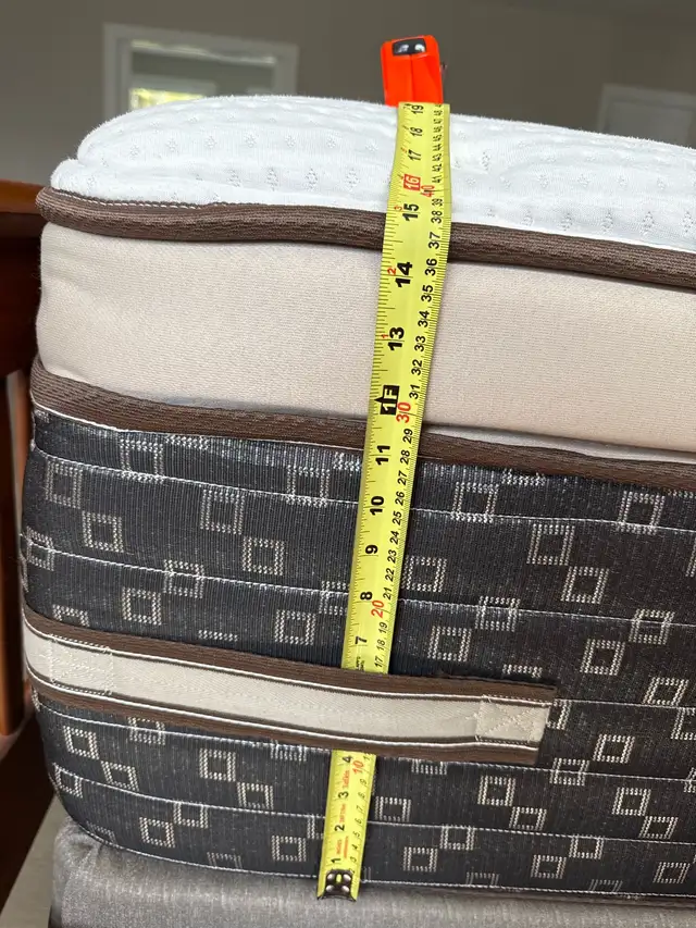 King size mattress with boxes64840216107011121