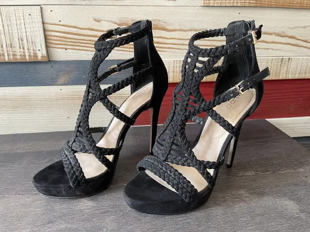 ALDO - Women’s 8 - High Heels • Gorgeous Leather Heels in Women's - Shoes in Kitchener / Waterloo - Image 4