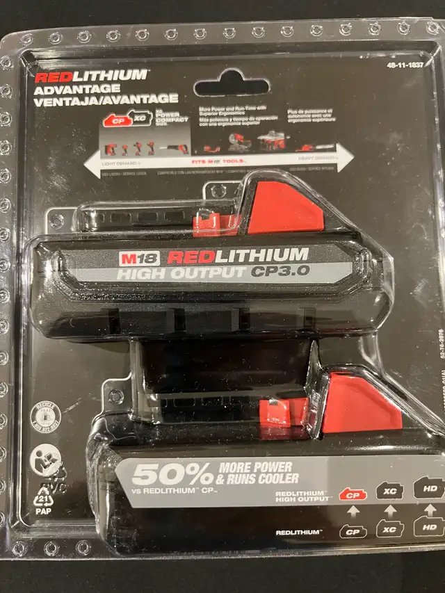 Milwaukee M18  Battery Kit in Power Tools in Mississauga / Peel Region - Image 3
