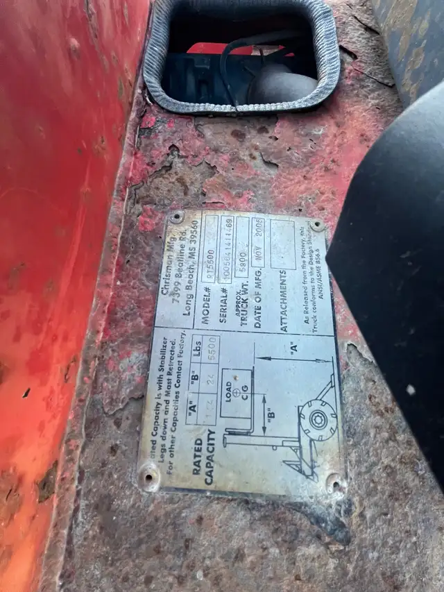 Truck mounted forklift in Other in Saskatoon - Image 11