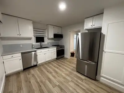 We recently renovated our house, and are now placing it for rent. Included, is an attached, 28x28x12...