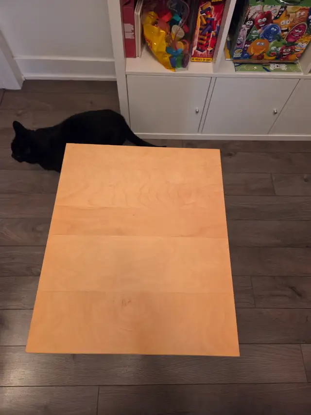 Table de chevet 2 tiroirs Malm Ikea - Beige in Other Tables in Longueuil / South Shore - Image 3