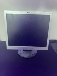 HP L1700 17” lcd monitor