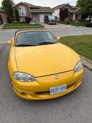 2002 Mazda MX-5