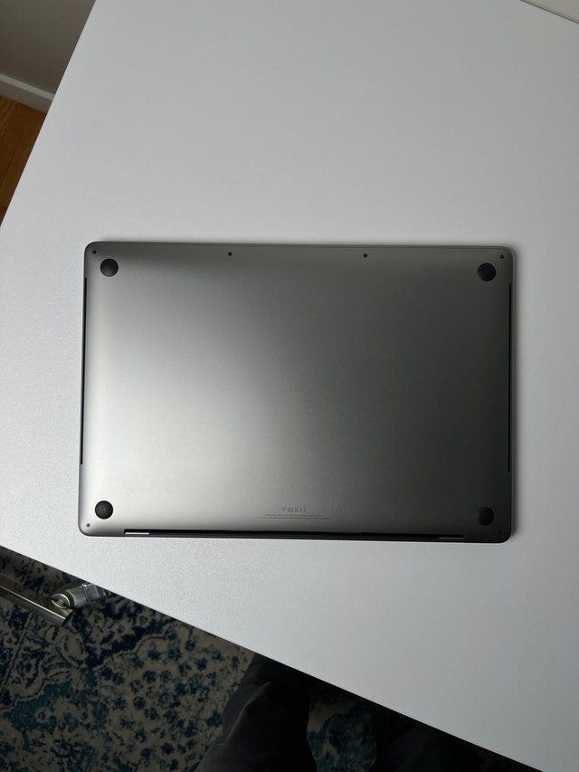 16” MacBook Pro With Touchbar 2.3GHz 8Core Intel Laptops Winnipeg