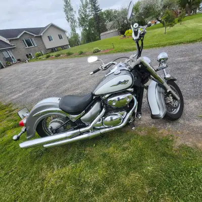 Selling my 2003 Suzuki Volusia 800, a cruiser with an 800cc engine, perfect for comfortable rides an...