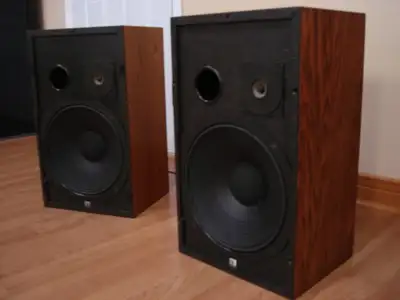 Hi-Fi JBL Lancer L99 / S99 Studio Monitors, View more