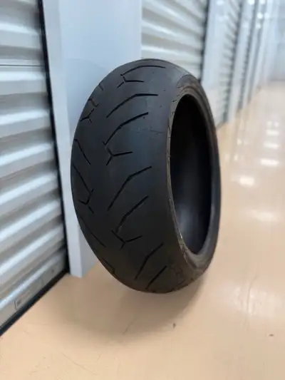 Used Motorcycle tire Pirelli Diablo Rosso Size 240/45 ZR17 No damage or punctures Price 50$ Located...
