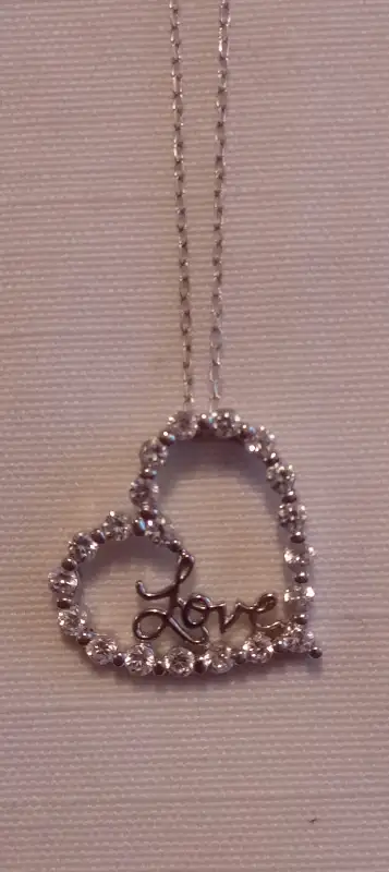 VINTAGE 925 STERLING SILVER NECKLACE, View more