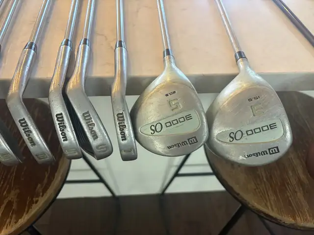 women’s left handed golf clubs and bag  in Golf in Guelph - Image 9