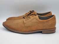 Men's shoes size 11 brand new / souliers hommes brun pâle neuf