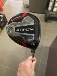 TaylorMade Stealth Plus (used) 3 wood for sale. 