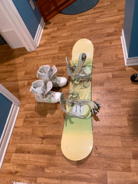 MORROW SNOWBOARD WITH BINDINGS AND BOOTS