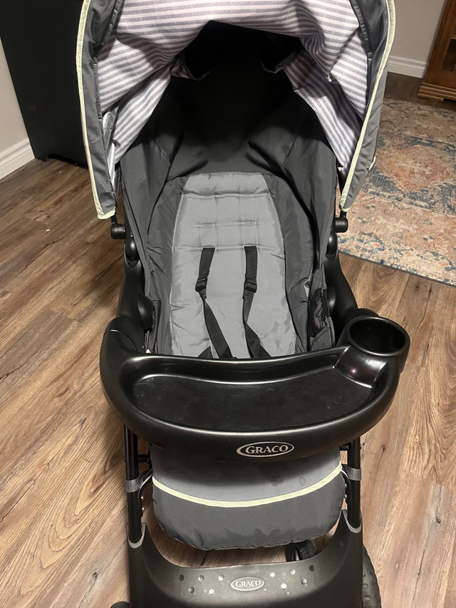 Excellent condition Graco snug ride 30 click connect  in Strollers, Carriers & Car Seats in Sault Ste. Marie - Image 4