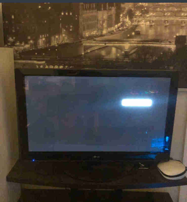 42”  flat screen tv in General Electronics in Kingston
