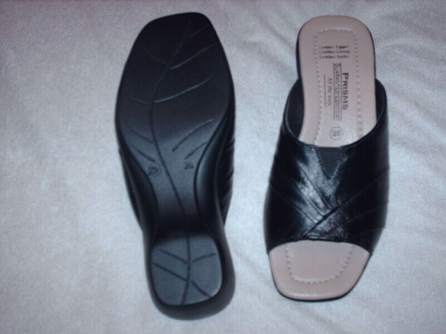 sandale Prism  lot   466 dans Femmes - Chaussures  à Ville de Montréal - Image 2
