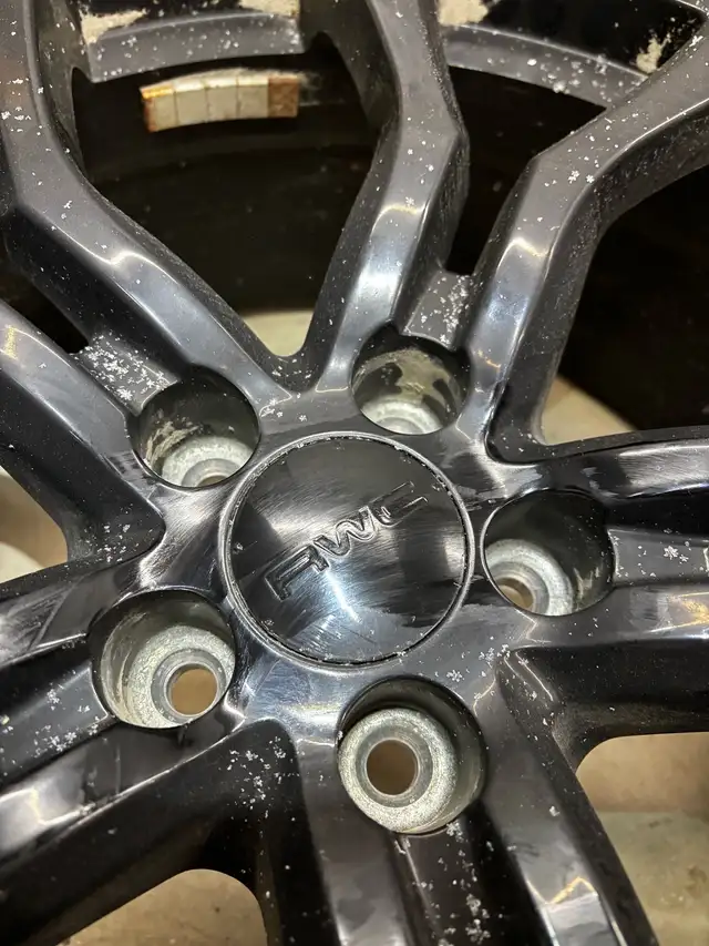 Jaguar F-pace winter command tires and RWC 20” rims in Tires & Rims in Kingston - Image 5