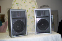 Matching Speakers By Soundesighn  8 ohm in Wooden Cabinets