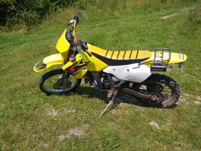 2009 30000+ works good tight bike got mvi Trade for nice sled .