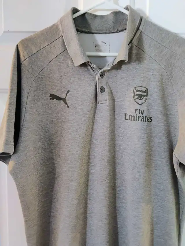 Puma Arsenal FC polo in Men's in Oshawa / Durham Region - Image 4