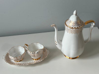 1950's Queen Anne 'Raindrops' creamer ,sugar bowl ,tray, teapot