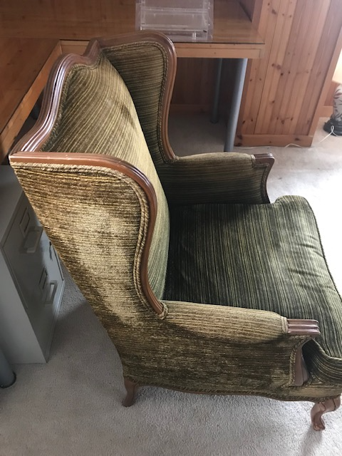 Wing Back Chair in Chairs & Recliners in City of Toronto - Image 4